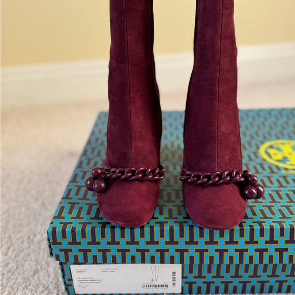 Tory Burch Addison Boot - Tall suede purple/burgundy - Size 6 - NWT - in box - Picture 4 of 5
